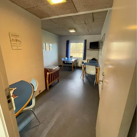 Vandrerhjem-hostel * Roslev