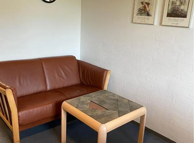 Vandrerhjem-hostel *